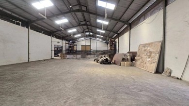 DISEWAKAN GUDANG EKS PABRIK DI CIKOKOL TANGERANG, SIAP JALANI USAHA