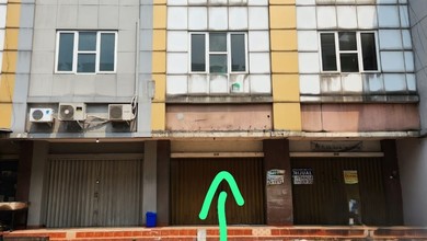 Kesempatan Emas! Ruko Golden Boulevard BSD, Harga Special, Lokasi Premium!