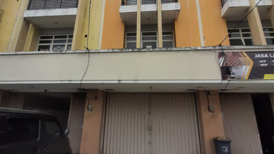 Disewakan atau Dijual Ruko Simponi Harapan Indah