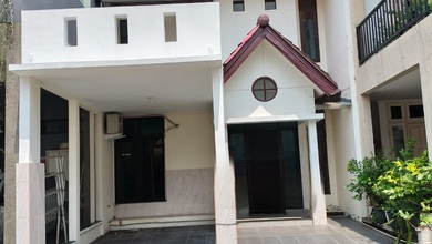 Disewakan Rumah Rapi Siap Huni di Sutera Kirana Alam Sutera, Tangerang Selatan
