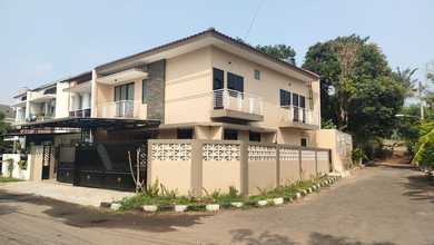 Kesempatan Eksklusif, rumah Prestisius di Jelupang, Tangerang, LB 165m²