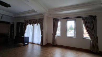 Rumah Modern area Gudang Peluru, Jakarta Selatan, Luas 700 m2