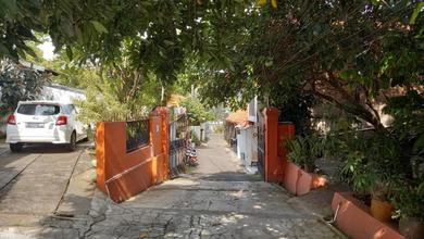 Rumah Area Luxury Kemang, Jakarta Selatan - Harga Menarik 55 Miliar