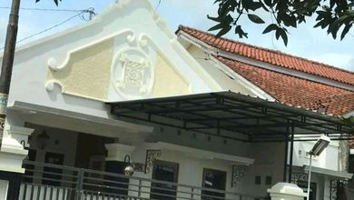 Kesempatan Rumah di Cilacap, Cilacap, LB 186m², Harga 750 Juta