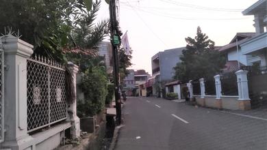 For Sale rumah Mewah di Kebon Jeruk, Jakarta Barat - LT 420m²