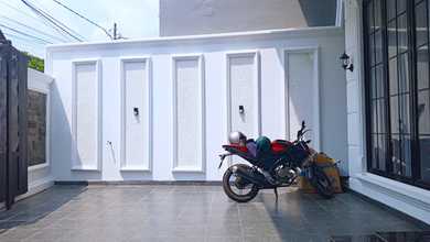 For Sale rumah Mewah di Pejaten, Jakarta Selatan - LT 122m²