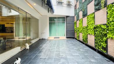 Hunian Mewah di Kawasan Pondok Indah, Jakarta Selatan, LB 518m², Harga 37 Miliar