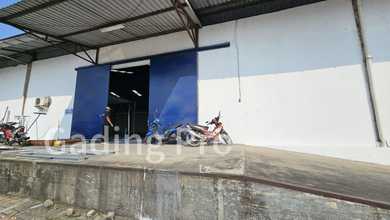 Gudang Di Jalan Raya Bekasi Dekat Ke Tol Pulo Gebang Bebas Banjir