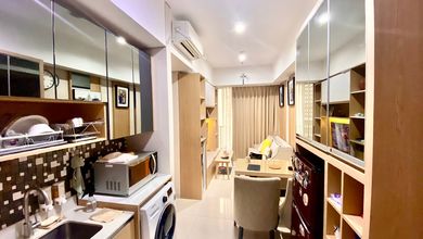 Apartemen Strategis Dijual Cepat di Taman Anggrek, Jakarta Barat, Harga Menarik!