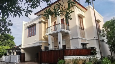Hunian Elegan di Banjar Wijaya, Tangerang, 4 Kamar Tidur, LT 222m²