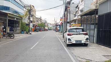 Jual Ruko Bagus Siap Huni 3½ Lantai LT 107 M2 Hadap Utara Shgb di Kartini, Jakarta Pusat