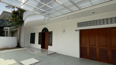 Kesempatan Eksklusif, rumah Mewah di Kelapa Gading, Jakarta Utara, LB 250m²