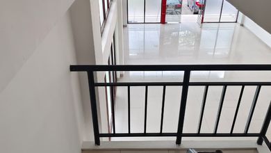 Ruko Murah 3 Lantai dengan Rooftop di Jgc Jaktim Siap Pakai