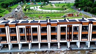 Jual Ruko 3 lantai ramai Metland Menteng Boulevard, Cakung, Jakarta Timur