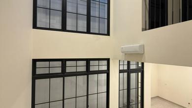 Rumah Minimalis Disewakan di Gading Serpong, Tangerang, Harga Ekonomis