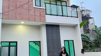 Kesempatan Rumah di Tembalang, Semarang, LB 105m², Harga 650 Juta