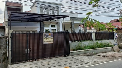 Rumah Modern LT 300 Jual area Cipinang, Jakarta Timur
