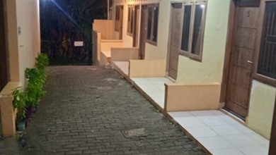 Kesempatan Rumah di Cimuning, Bekasi, LB 300m², Harga 1,3 Miliar