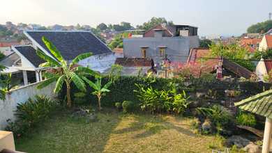 Rumah Area Premium Jangli, Semarang - Harga Menarik 17 Miliar
