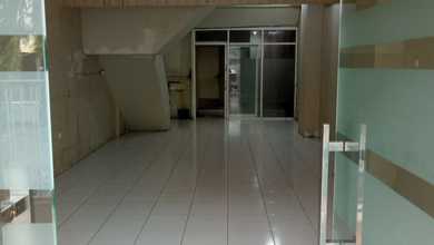 Ruko 2 Lantai Di Kawasan Perdagangan Pecinan Kota Semarang Rj