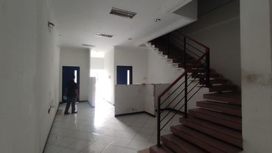 Ruko Jejer Pamularsih Cocok Untuk Perkantoran Atau Swalayan Dekat Sama Bandara Ahmad Yani Kota Semarang