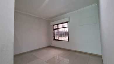 Ruko Strategis Di Pusat Bisnis Mt.haryono