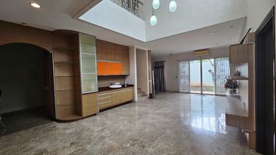 For Sale rumah Premium di BSD City, Tangerang - LT 300m²
