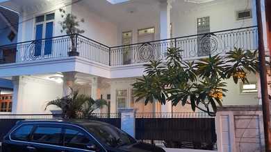 Dijual rumah Mewah di BSD Griya Loka, Tangerang - LT 180m²