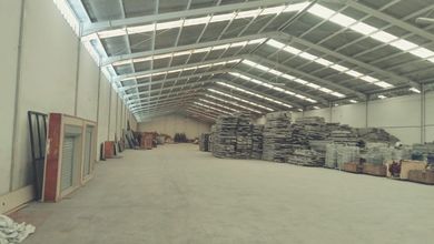 Di Jual 2 Gudang Berjejer di Pergudangan Taman Tekno Bsd Tangerang Selatan