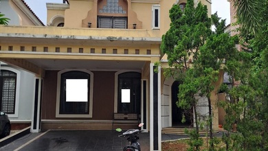 Dijual Rumah Strategis di Serpong, Tangerang Selatan - LT 200m²