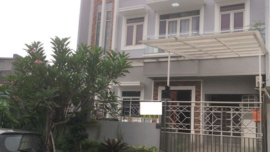 Penawaran Langka, rumah Prestisius di Gading Serpong, Tangerang, LB 200m²