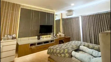 Rumah Mewah LT 160 m2, area Suvarna Sutera, Tangerang