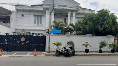 Penawaran Eksklusif, rumah Prestisius di Tebet, Jakarta Selatan, LB 614m²