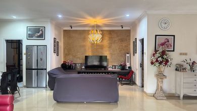 Rumah Area Luxury Kembangan, Jakarta Barat - Harga Terbaik 3,5 Miliar