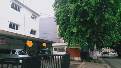 Disewakan 1 Unit Ruko di Jalan H. Nawi Raya, Gandaria Selatan - Jakarta Selatan