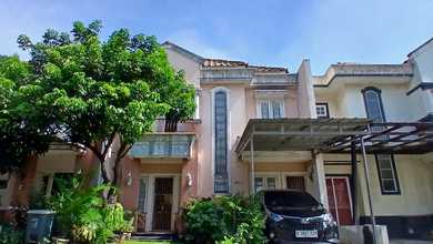 Dijual Rumah Strategis di Cibubur, Jakarta Timur - LT 121m²