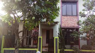 Jual Rumah Strategis di Sentul City, Bogor - LT 144m²