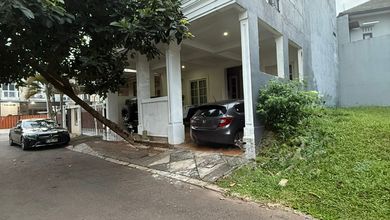 Rumah Dijual di Cibubur, Jakarta Timur, LB 220m², Harga Kompetitif!