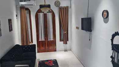 Jual Rumah Nyaman di Pasar Minggu, Jakarta Selatan - LT 90m²