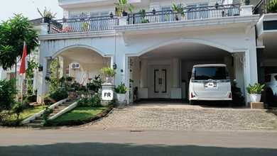 Rumah Mewah di Kawasan Kota Wisata, Bogor, LB 280m², Harga 4,8 Miliar