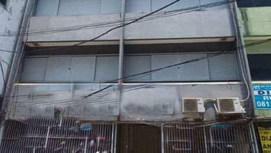 Ruko Gandeng Bagus 503 m2 HGB Pinangsia, Jakarta Barat