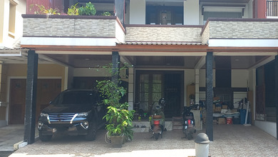 Rumah Elite di Kawasan Serpong, Tangerang Selatan, LB 200m², Harga 4 Miliar