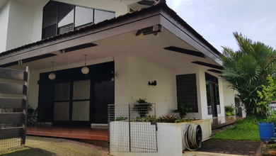 Rumah Elite di Kawasan Sunrise Garden, Jakarta Barat, LB 400m², Harga 11,4 Miliar