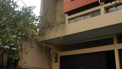 Sewa Ruko Stategis Siap Huni untuk Usaha di Jl. Moh. Toha Bandung