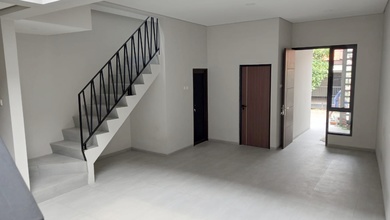 Hunian Idaman di Pulomas, Jakarta Timur, 3 KT, Harga 2,25 Miliar