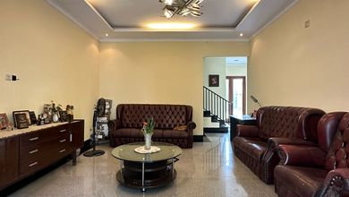 Hunian Elegan di Cilandak, Jakarta Selatan, 4 Kamar Tidur, LT 303m²