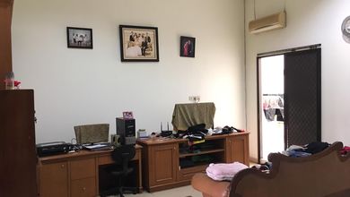 Dijual rumah Premium di Cengkareng, Jakarta Barat - LT 200m²