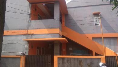 Rumah Dijual di Cikarang Barat, Bekasi, LB 300m², Harga Kompetitif!