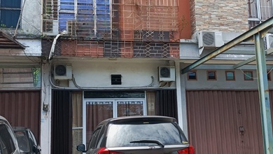 Dijual Ruko 2 Lantai Pondok Aren Siap Huni Strategis Termurah SHM Nego