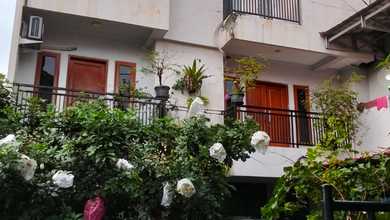 Rumah Area Luxury Pondok Ranji, Tangerang - Harga Terbaik 10 Miliar